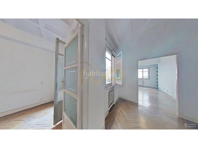 Foto ce1bcab2-f406-49ab-9daa-91725862e2a4. Pis a Argüelles Madrid