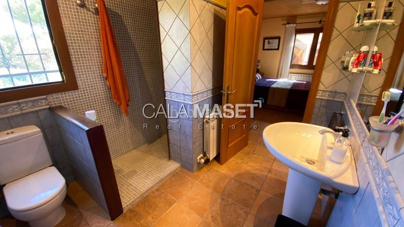 Foto 67c61f8b-00f1-4972-a5d9-e052b8bc9615. Chalet con riscaldamento parcheggio in Cabanyes-Mas Ambrós-Mas Pallí Calonge