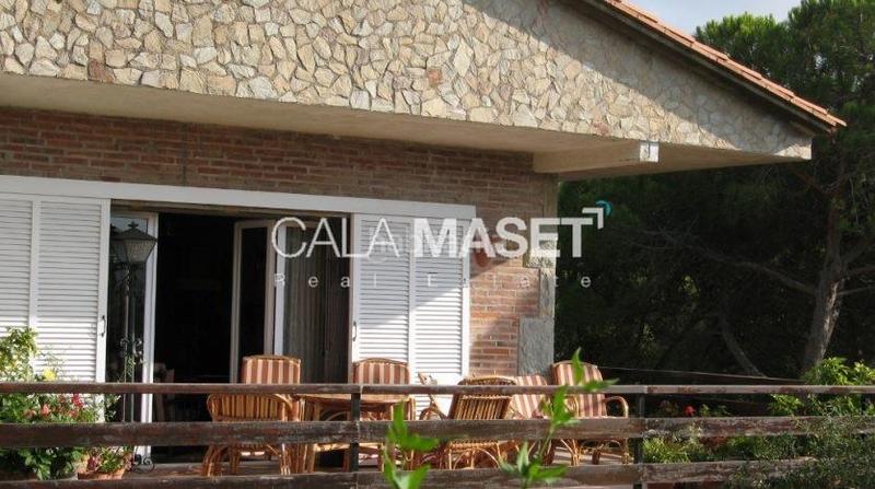 Foto 2dedd517-488b-441e-a5f4-202c0676e543. House with heating parking in Castell d´Aro