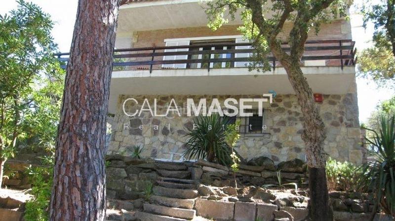 Foto b1193f89-245d-4ace-81d9-b64b461b06b3. House with heating parking in Castell d´Aro