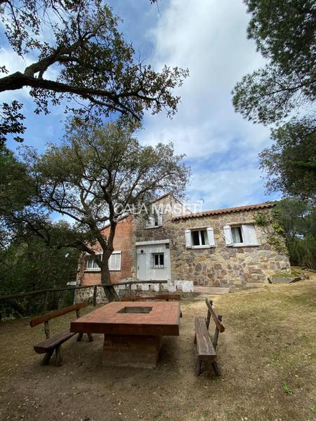 Foto ddb07030-25bf-4616-ab50-f1e8672dd818. House with heating parking in Castell d´Aro