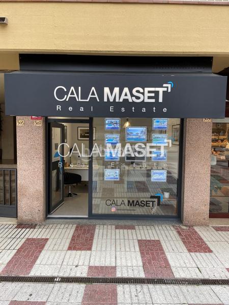 Foto 8ca1829a-7932-4b2f-93cd-e37395c6b580. Piso precioso en 1 línea de mar! en Centre-Platja Platja d´Aro