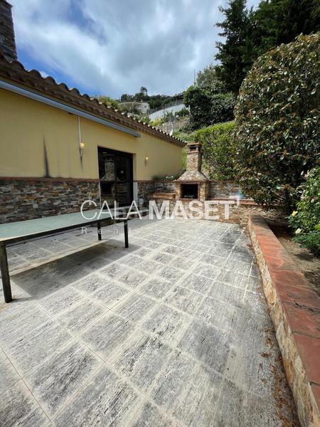 Foto 57a74e66-2587-442d-a5d7-99a7bd7685eb. Chalet preciosa en la prestigiosa urbanización mas nou! en Platja d´Aro