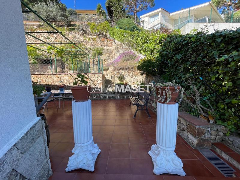 Foto feebb538-8ba1-4ca2-b35b-ec8f6e8d03e4. Chalet preciosa en les suredes, platja daro! en Urbanitzacions Platja d´Aro