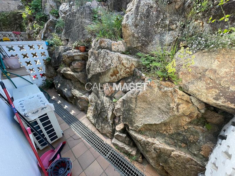 Foto 6420d341-d169-449e-acd5-7a9d69f4f9ff. Casa adossada amb calefacció aparcament a Sant Pol Sant Feliu de Guíxols