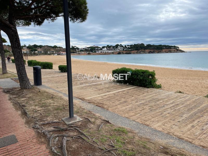 Foto 64ea2a57-e4d2-40aa-bd62-dd4fdcc9c405. Casa adossada amb calefacció aparcament a Sant Pol Sant Feliu de Guíxols