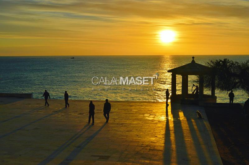 Foto 6c734fd6-66ba-4671-abdc-114452afb4f1. Casa adossada amb calefacció aparcament a Sant Pol Sant Feliu de Guíxols