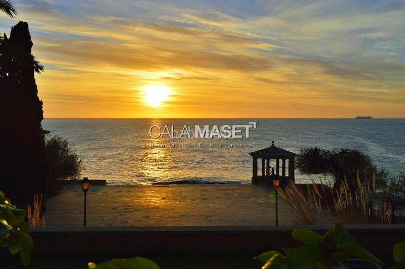 Foto d02b7fc1-2697-455b-8676-70deec8fa2ff. Casa adossada amb calefacció aparcament a Sant Pol Sant Feliu de Guíxols