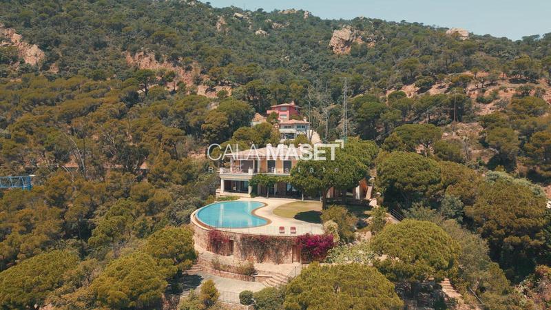 Foto 12ea93c6-de5e-4cff-a701-b4cd741a2fbe. Chalet con riscaldamento parcheggio in Puntabrava-Port Salvi Sant Feliu de Guíxols