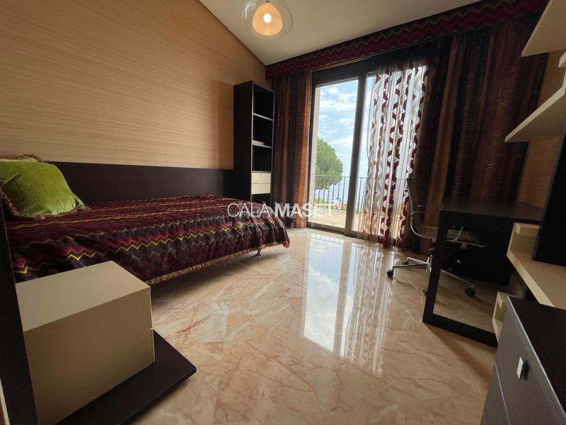 Foto 286553aa-33e0-48d4-b7d0-0ff680c96e7b. Chalet con riscaldamento parcheggio in Puntabrava-Port Salvi Sant Feliu de Guíxols