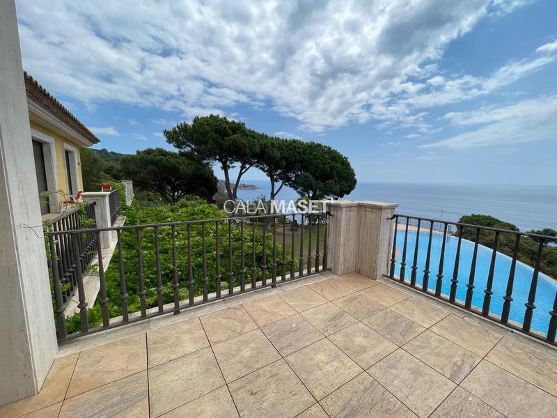 Foto 7ada310a-cf3c-47c6-82a5-16d4ca0efef1. Chalet con riscaldamento parcheggio in Puntabrava-Port Salvi Sant Feliu de Guíxols