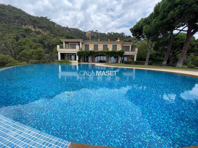 Foto a42f7796-cb95-425a-a260-ad60a6e2bfaa. Chalet con riscaldamento parcheggio in Puntabrava-Port Salvi Sant Feliu de Guíxols
