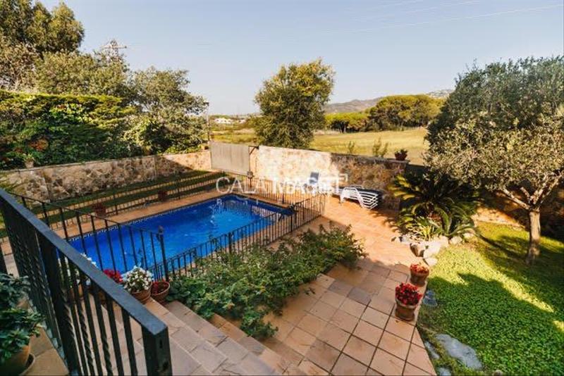 Foto 4e50437a-99ed-431b-b7fd-609408632b6c. Xalet amb calefacció aparcament a Fenals Platja d´Aro