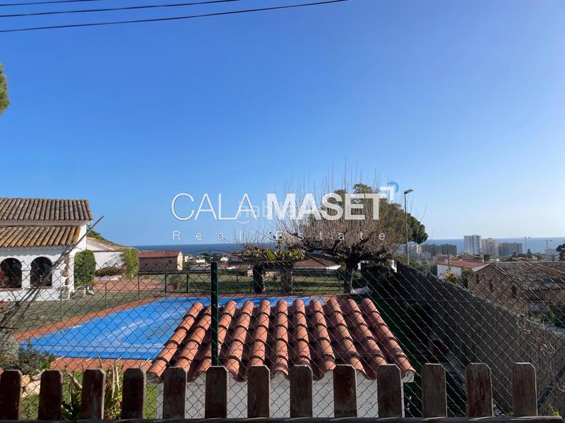 Foto fd00c358-be87-4ef1-905b-f9d064fca2c7. Xalet amb calefacció aparcament a Fenals Platja d´Aro