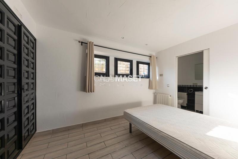 Foto 0ea8b0ec-15f9-4f63-acb9-f4a5ce699e59. Chalet con riscaldamento parcheggio in Urbanitzacions Platja d´Aro