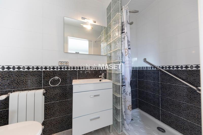 Foto 23023b03-0e34-4807-9571-14d23d8c8ea2. Chalet con riscaldamento parcheggio in Urbanitzacions Platja d´Aro