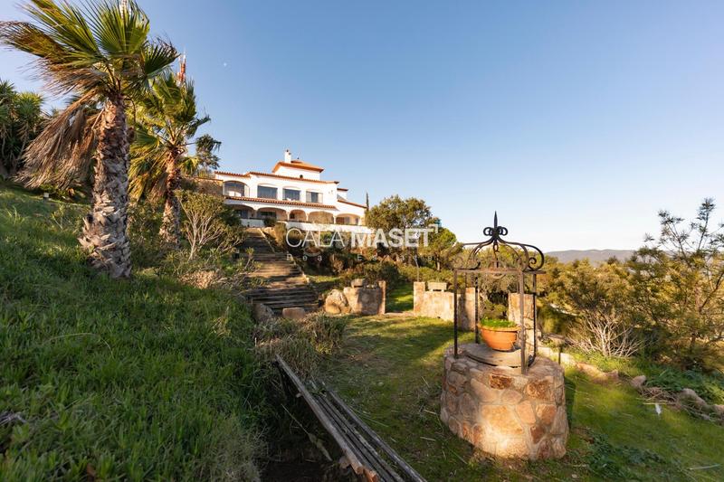 Foto 8713491c-2ba2-46a3-8e0e-2d9d38ea5ac6. Chalet con riscaldamento parcheggio in Urbanitzacions Platja d´Aro