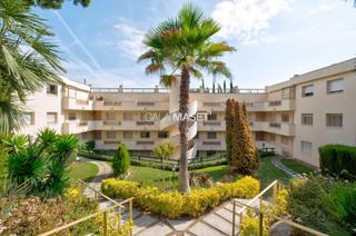 Pis  St feliu a s'agaro. Descubre esta joya arquitectónica en sagaró!