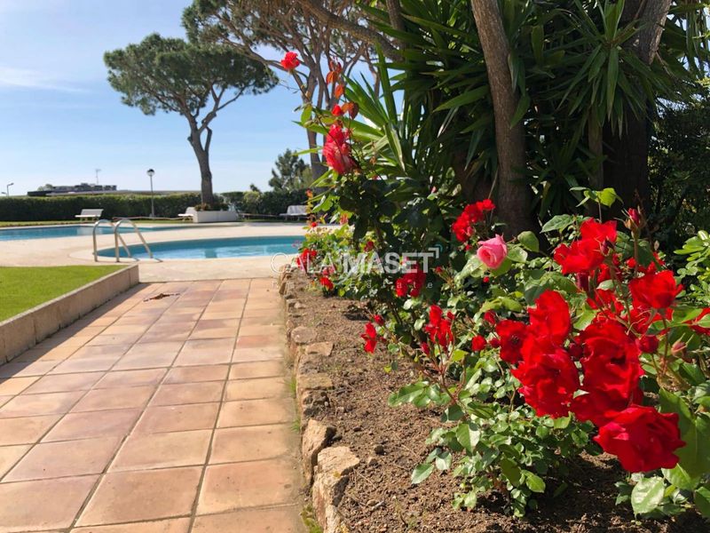 Foto 353f43e1-8b9e-4548-8341-ef91c41b8784. Pis amb calefacció piscina a Los Pinos-Politur Platja d´Aro