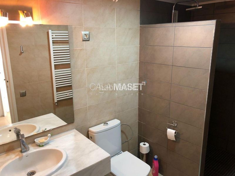 Foto d03f8ca3-69b8-4dcd-8472-2aae6e766986. Pis amb calefacció piscina a Los Pinos-Politur Platja d´Aro
