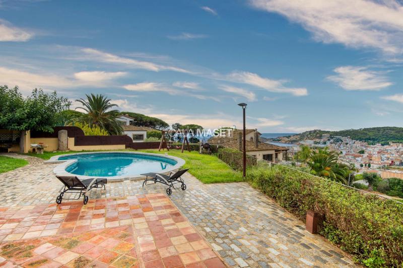 Foto 1d5b216e-b52e-4393-946d-97d3f3293db7. Chalet mit heizung parking in Sant Pol Sant Feliu de Guíxols