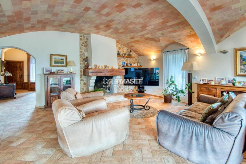 Foto 5fbb6ca7-c46f-4434-b418-e0c7ba23daf9. Chalet mit heizung parking in Sant Pol Sant Feliu de Guíxols