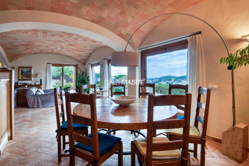 Foto 75b9fdf9-b2c5-47a2-b051-4c73b01e29b4. Chalet mit heizung parking in Sant Pol Sant Feliu de Guíxols