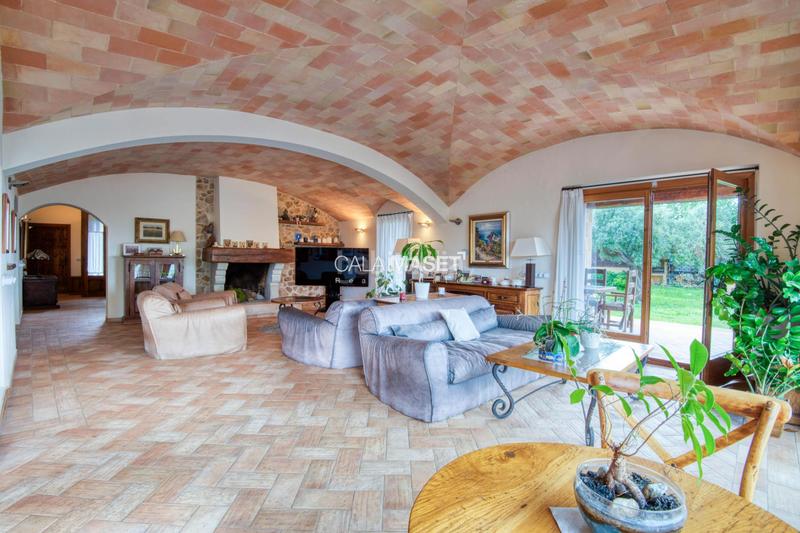 Foto ee135326-3367-4c1c-80b7-53b754b208f9. Chalet mit heizung parking in Sant Pol Sant Feliu de Guíxols