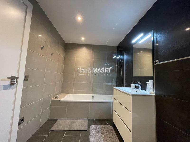Foto b08b25c8-c24b-4d08-bd3c-0fd32a72c10e. Appartement avec chauffage parking dans Los Pinos-Politur Platja d´Aro