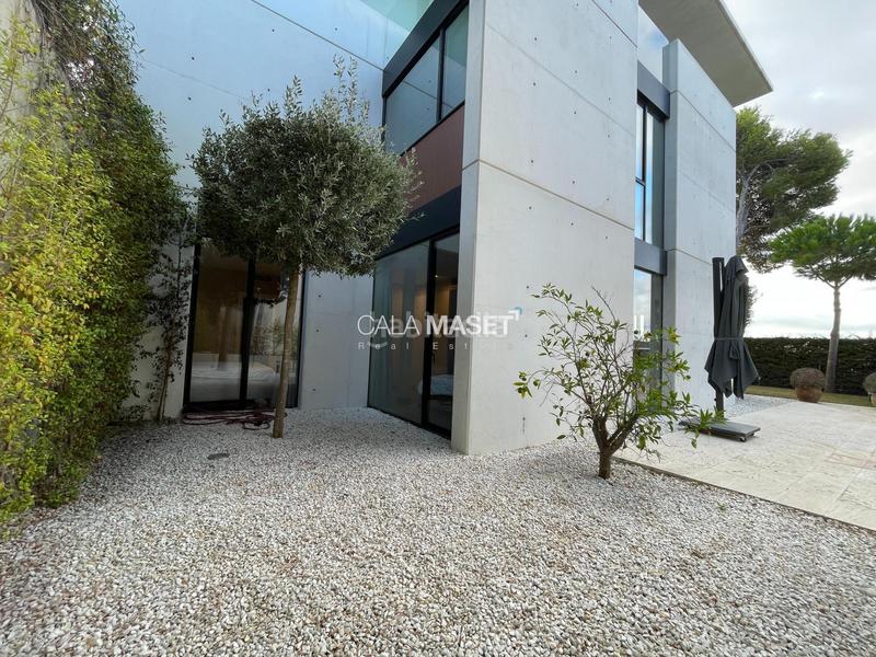 Foto b7d55511-a4de-42e3-8e68-7f5d3f09aa80. Appartement avec chauffage parking dans Los Pinos-Politur Platja d´Aro