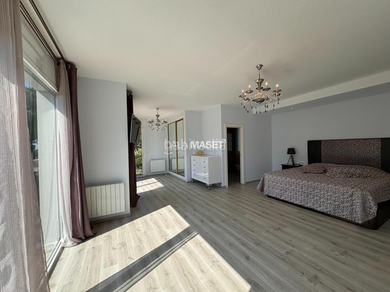 Foto 3fa641ea-e056-49c9-8853-70d3f4832af0. Chalet maravillosa a solo 250 metros de las calas mas prestigiosas de la zona! en Platja d´Aro