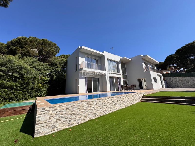 Foto e3416c5e-1c9f-4d78-90d7-04b0d33b32a4. Chalet maravillosa a solo 250 metros de las calas mas prestigiosas de la zona! en Platja d´Aro