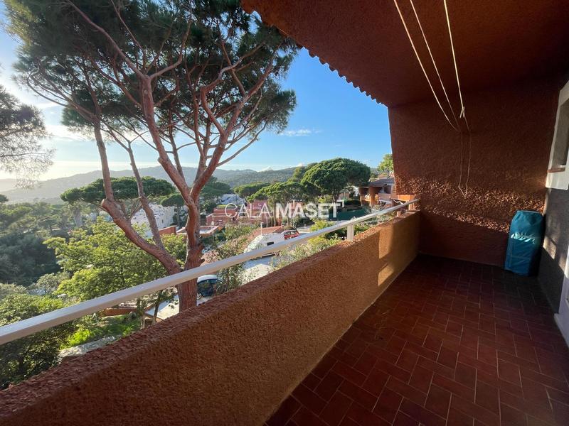 Foto 0ec3092e-cdfb-4ba1-953c-8765e5f3ca62. Casa a schiera con parcheggio in Los Pinos-Politur Platja d´Aro