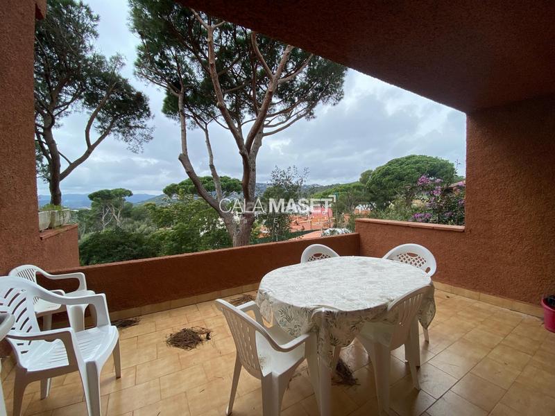 Foto 6ada7bbd-2be3-4442-a221-5d5f08e96f60. Casa a schiera con parcheggio in Los Pinos-Politur Platja d´Aro