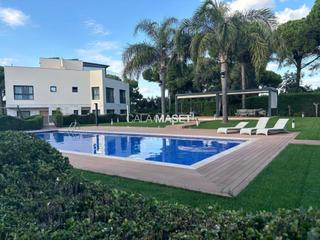 Casa adossada  Del lliri de mar. Elegancia y comodidad a pasos del mar