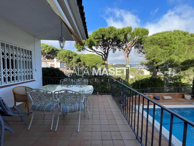 Foto 06416d7f-3996-4ec9-8fd8-855dfa2ec944. Chalet with heating parking pool in Sant Pol Sant Feliu de Guíxols