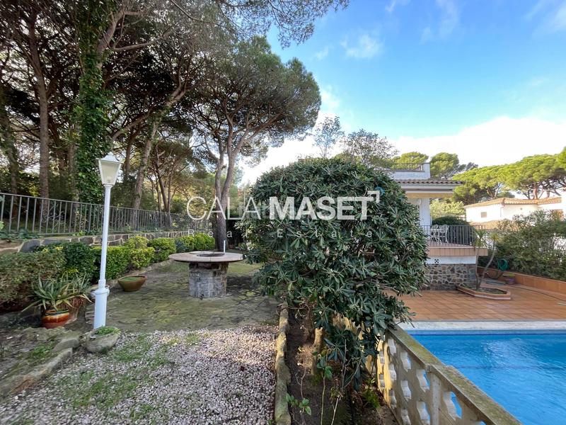 Foto 0a072330-f7ee-49dd-ae0f-5e1698dd5adc. Chalet with heating parking pool in Sant Pol Sant Feliu de Guíxols