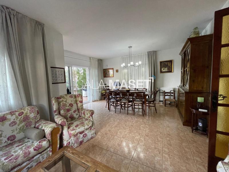 Foto ba1407f1-c457-4409-9fb2-4faac935af56. Chalet with heating parking pool in Sant Pol Sant Feliu de Guíxols