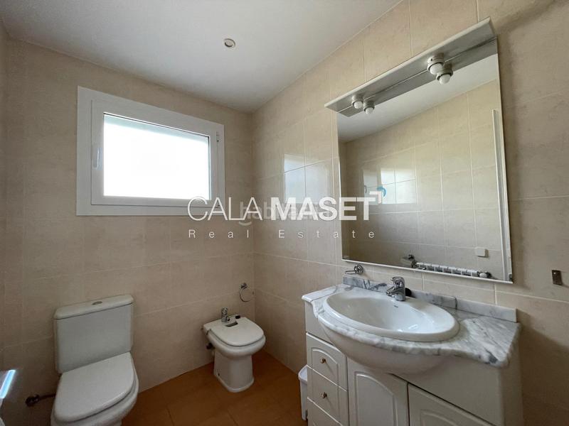 Foto c836a48f-7af9-4d5f-8e10-2f8d486c13b8. Chalet with heating parking pool in Sant Pol Sant Feliu de Guíxols