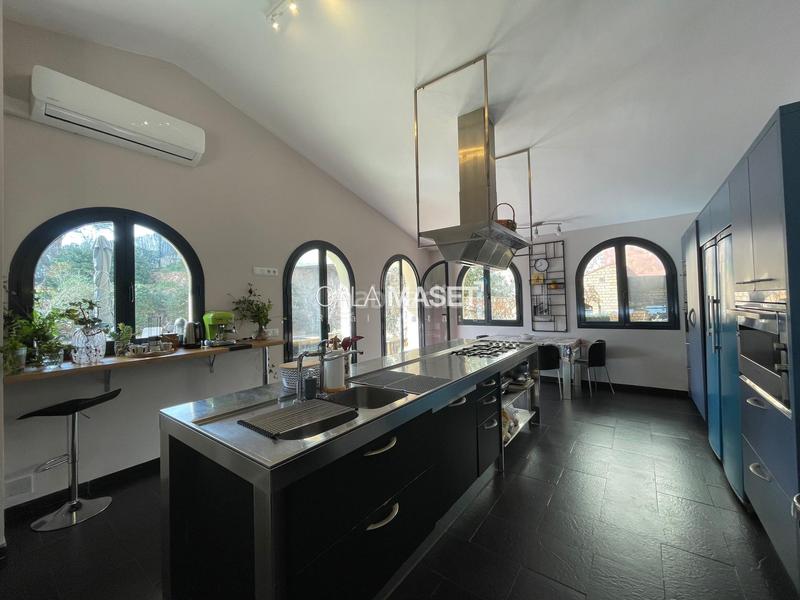 Foto 3303091c-2b8f-4a7a-8ded-cbe7c38ab345. Xalet amb calefacció aparcament piscina a Puntabrava-Port Salvi Sant Feliu de Guíxols