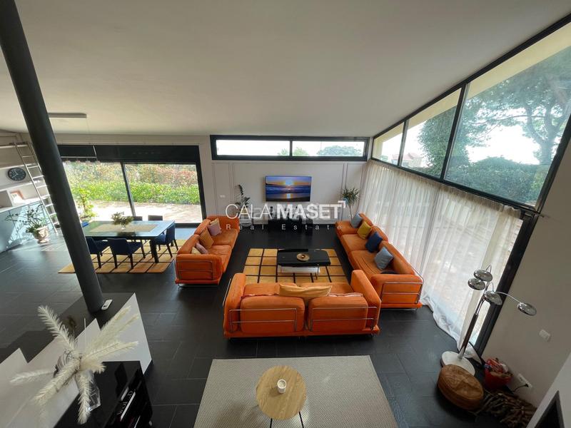 Foto 47925f04-db43-4cec-bd98-9957ae43e1f7. Xalet amb calefacció aparcament piscina a Puntabrava-Port Salvi Sant Feliu de Guíxols