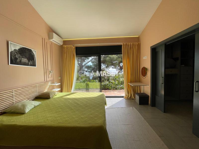 Foto 4943d830-cc79-489c-bd6e-df929fd88570. Xalet amb calefacció aparcament piscina a Puntabrava-Port Salvi Sant Feliu de Guíxols