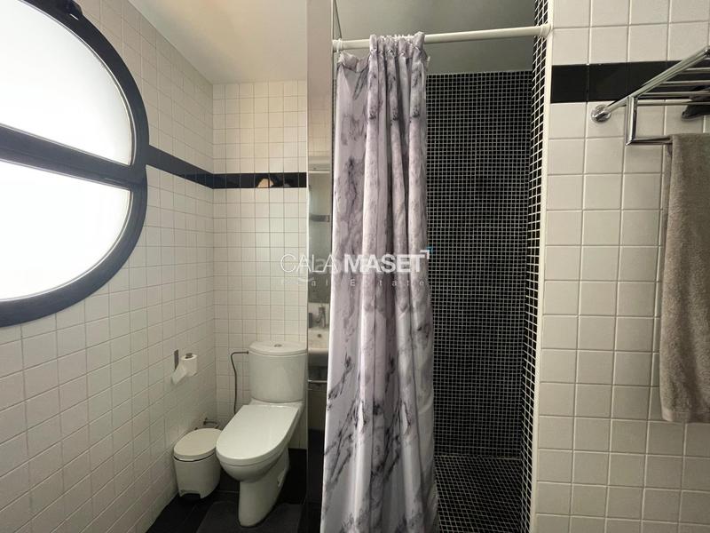 Foto 4e71a50a-f50a-4c39-98f3-60943fd2b8a3. Xalet amb calefacció aparcament piscina a Puntabrava-Port Salvi Sant Feliu de Guíxols