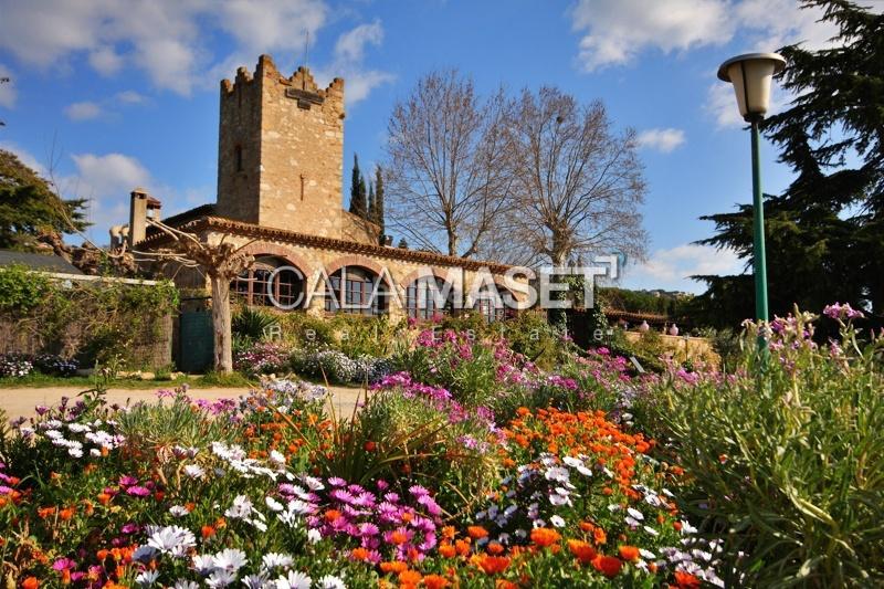 Foto 2c75a84b-5137-4827-9f36-76770da2e66c. Mas avec parking dans Castell d´Aro