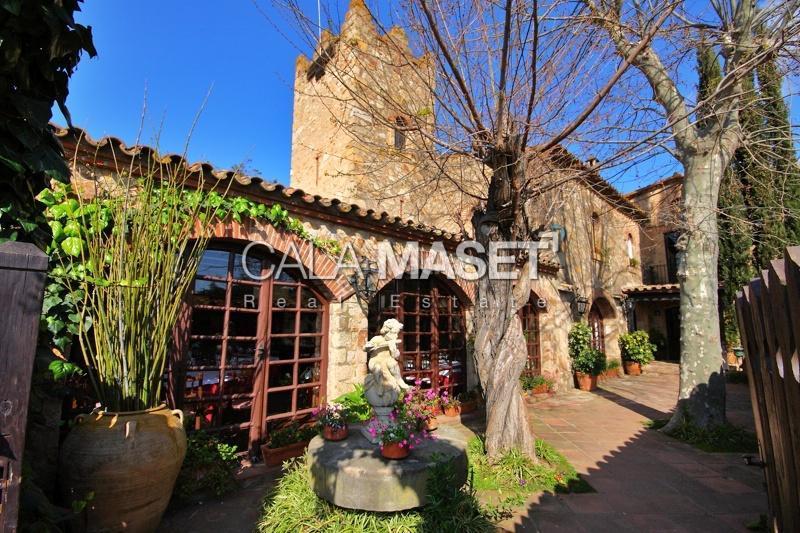 Foto 944543c9-2a9b-404d-bdd7-5a9a9a55a712. Mas avec parking dans Castell d´Aro