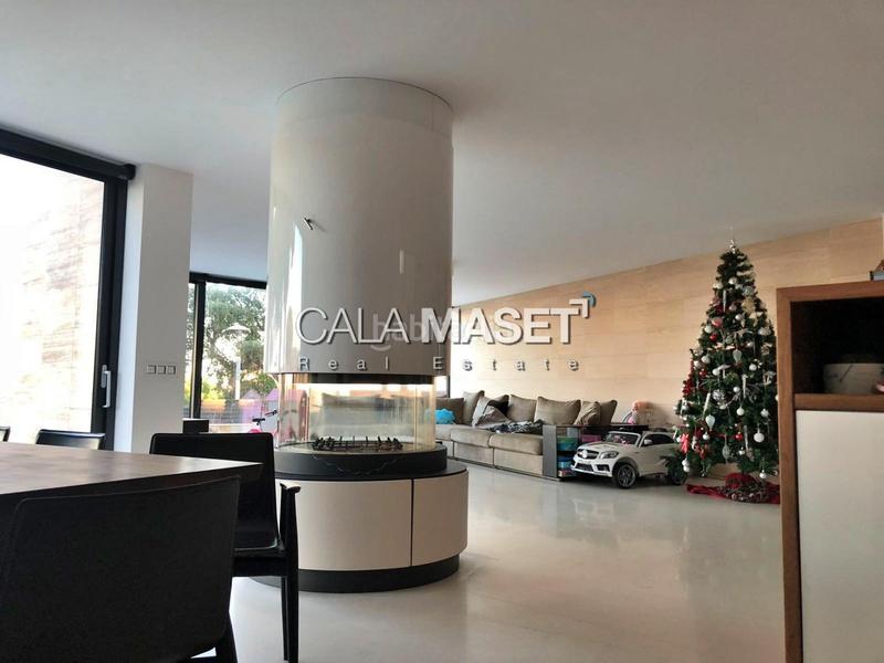 Foto 426d3ec3-8e89-4447-942b-5a404e9bb781. Location chalet avec parking dans Sant Pol Sant Feliu de Guíxols