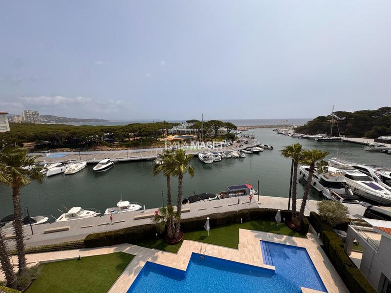 Foto 721a5937-349e-443c-97e0-000f918bac6f. Apartament amb calefacció aparcament piscina a Port d´Aro Platja d´Aro