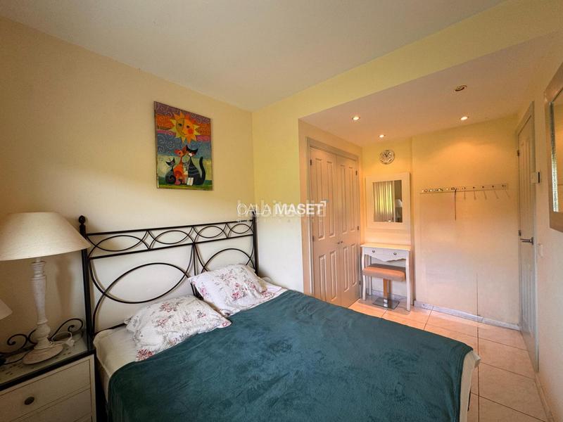 Foto 8fc6f0ae-fc32-405c-87bb-f6b93117c592. Apartament amb calefacció aparcament piscina a Port d´Aro Platja d´Aro