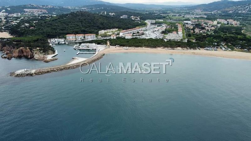 Foto e0d2de91-d324-4a73-ab7a-14fefabdaaae. Apartament amb calefacció aparcament piscina a Port d´Aro Platja d´Aro