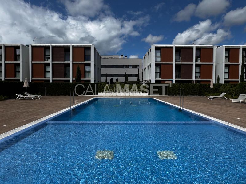 Foto 38cc997b-382d-42c6-82ec-55a1cf0bc162. Apartament amb calefacció aparcament piscina a Fenals Platja d´Aro